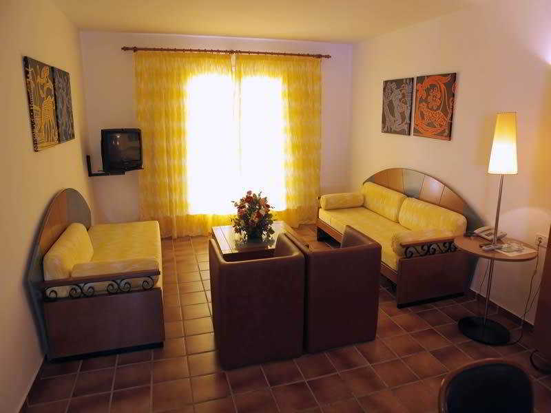Club Pueblo Menorquin Apartment Ciutadella  Exterior foto